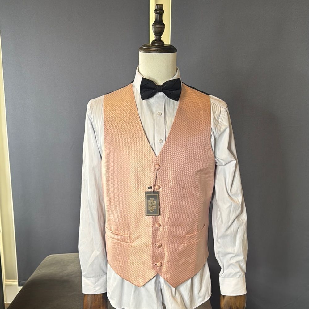 Men’s Lightweight Vest 6 Button with Adjustable Back Size S NEW